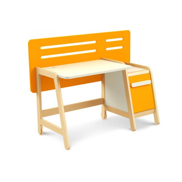 Bàn học trẻ con cam
