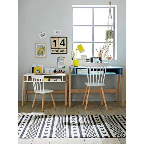 Mẫu bàn học cho bé trang trí