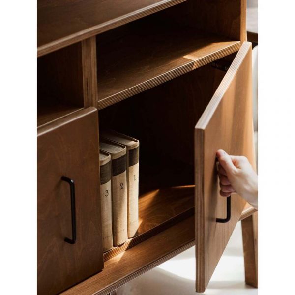 Bàn làm việc có giá sách và tủ