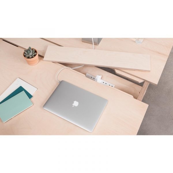 Bàn làm việc văn phòng giá rẻ bằng gỗ