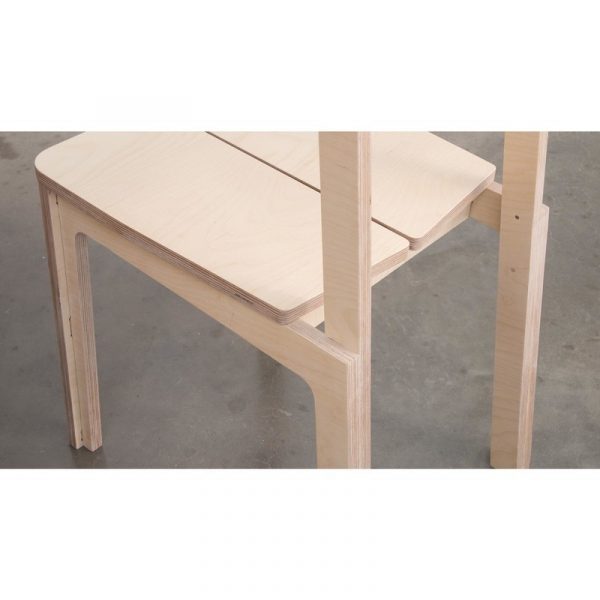 Ghế ngồi làm việc vật liệu gỗ