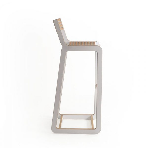 Ghế gỗ quầy bar ấn tượng