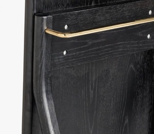 Gương đứng toàn thân cận