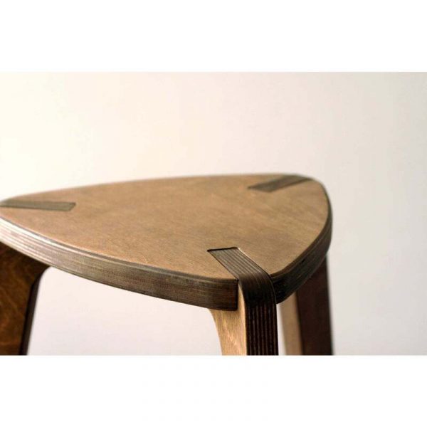 ghế cà phê gỗ bền bỉ