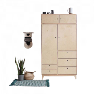 Tủ quần áo trang trí cây xanh