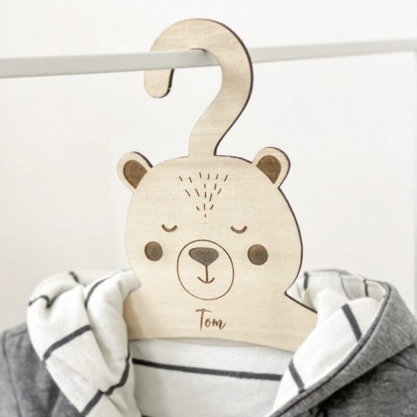 Móc treo quần áo trẻ em gỗ