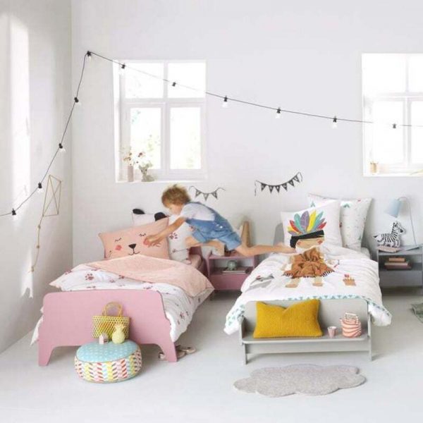 Giường trẻ em giá rẻ thiết kế đơn giản.