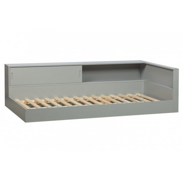 Giường trẻ em thanh lý chưa nệm.