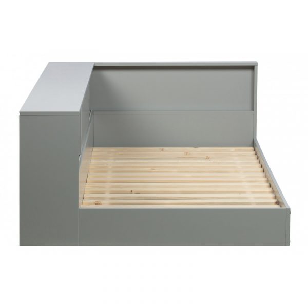 Giường trẻ em thanh lý đơn giản.