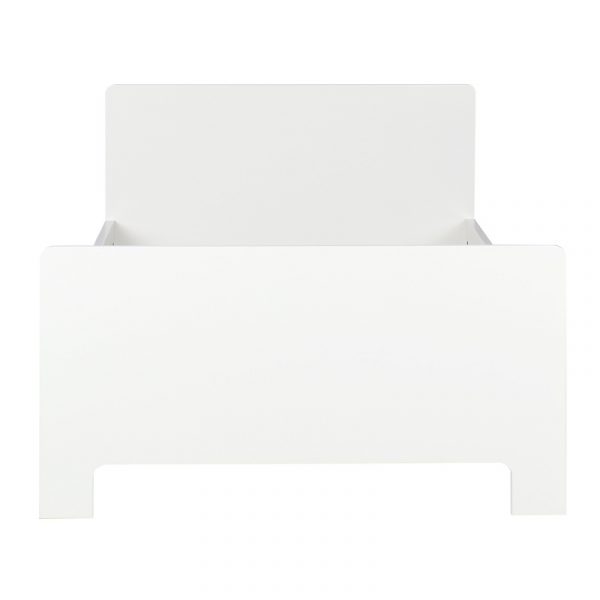 Giường ngủ cho bé trai góc dọc.