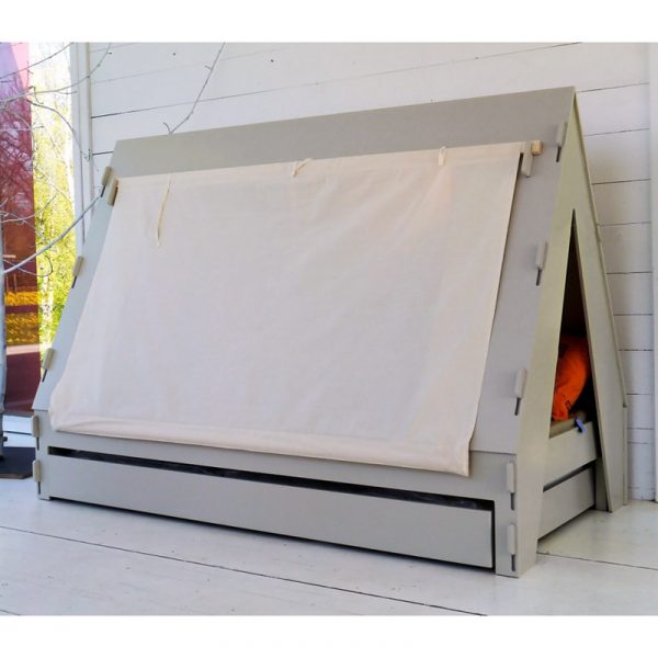 Giường nôi em bé bằng gỗ mô hình lều thông minh.